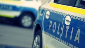 VIDEO O tragedie a avut loc într-un bloc din Brașov. Doi soți au fost găsiți fără suflare, iar bărbatul este principalul suspect